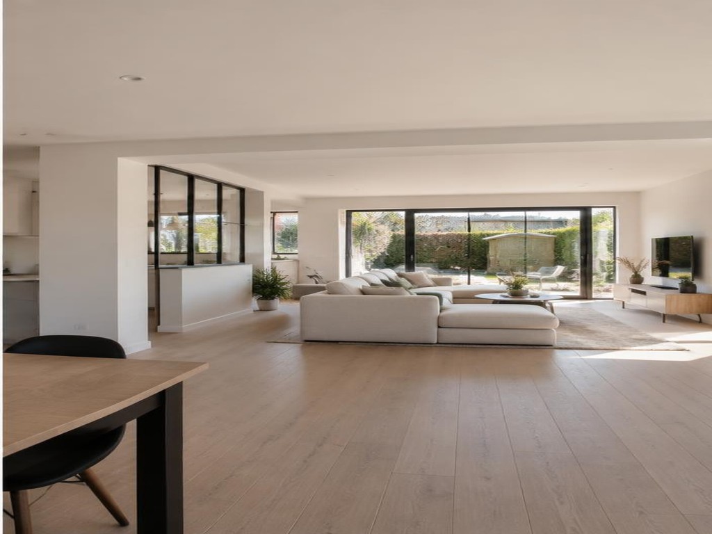 Intérieur entièrement rénové